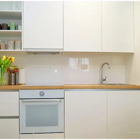 Mari Apartment